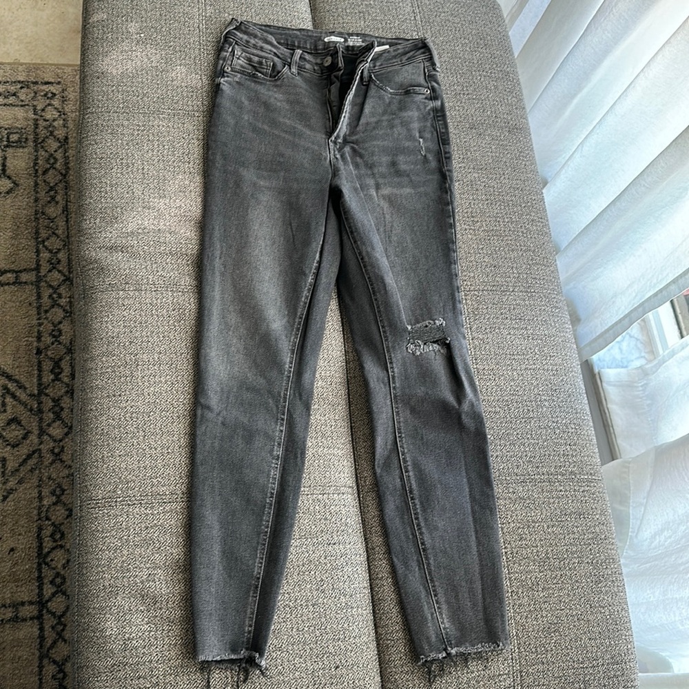 Old Navy - Rockstar Super Skinny Extra High Rise